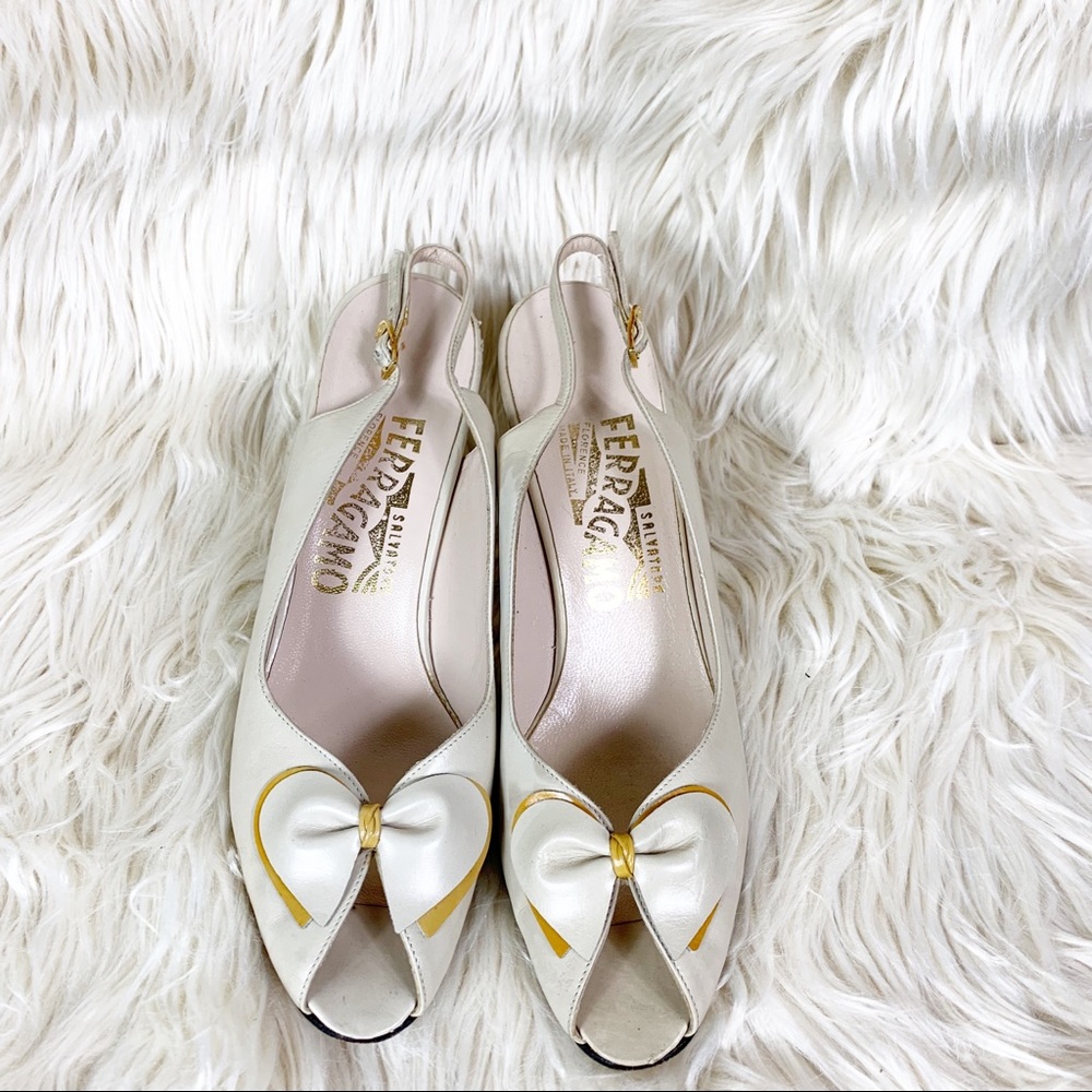Ferragamo sling back heels bow peep toe vintage